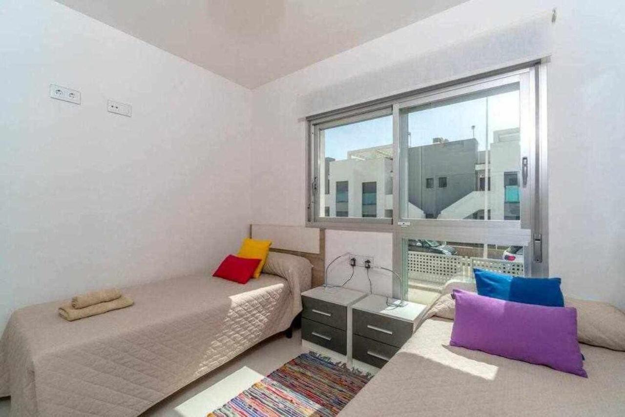 Espanhouse Caroline Bungalow Torrevieja Exterior photo