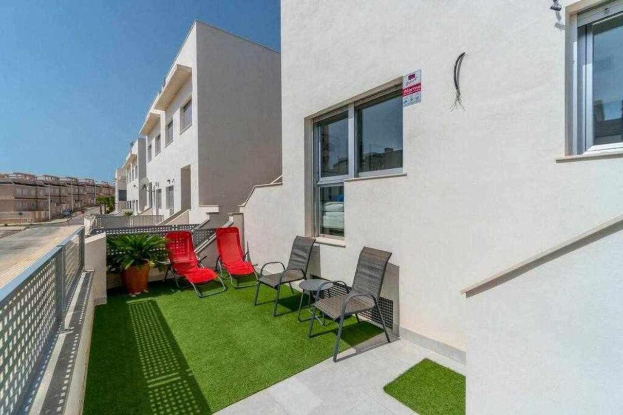 Espanhouse Caroline Bungalow Torrevieja Exterior photo