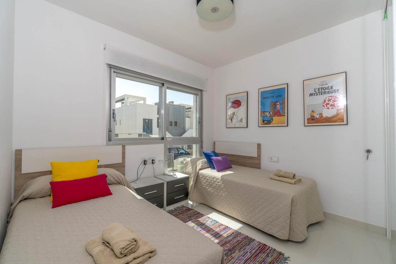 Espanhouse Caroline Bungalow Torrevieja Exterior photo